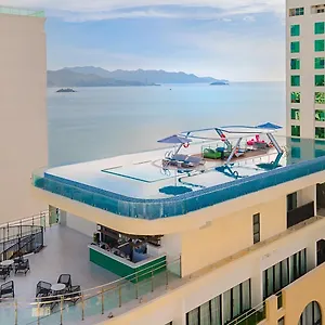 Grand Tourane Hotel